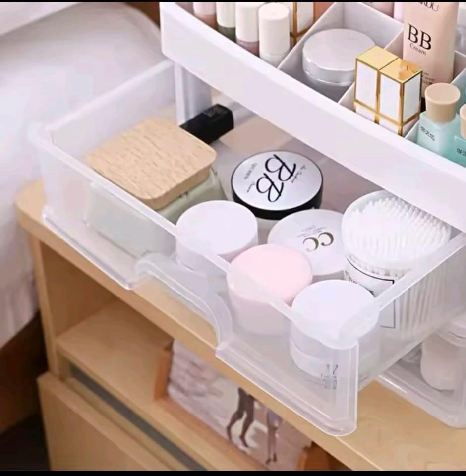 "MAKEUP STORAGE BOX